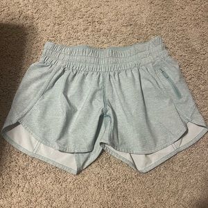Size 8 lulu shorts